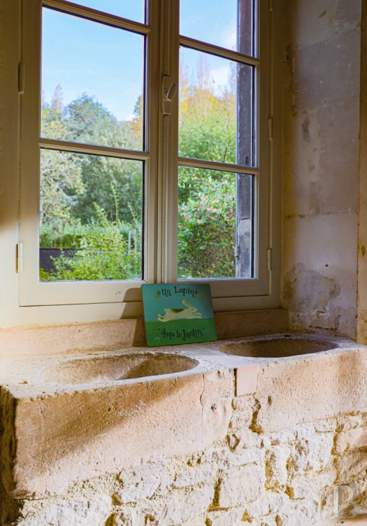 En Normandie, à Falaise, une maison des 17e et 18e siècles au cœur d’un quartier historique - photo  n°38